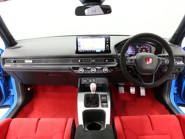 Honda CIVIC 2025