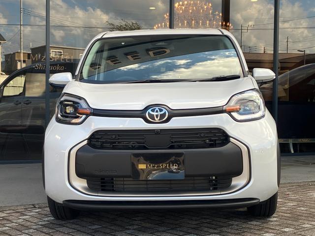 Toyota SIENTA 2025