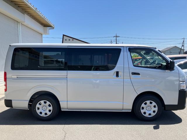 Toyota HIACE VAN 2026