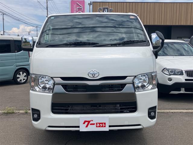 Toyota HIACE VAN 2026