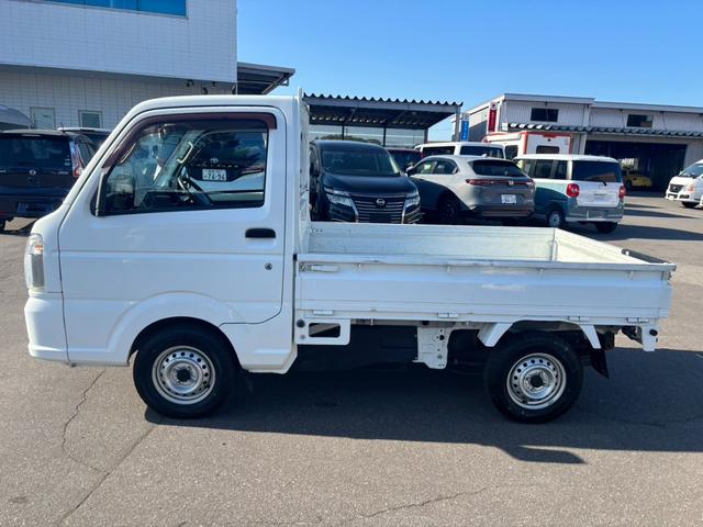 Nissan CLIPPER TRUCK 2017