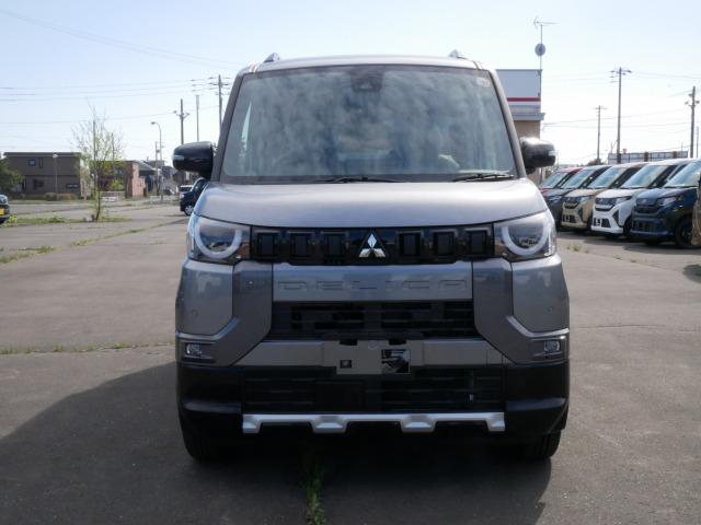 Mitsubishi DELICA MINI 2025