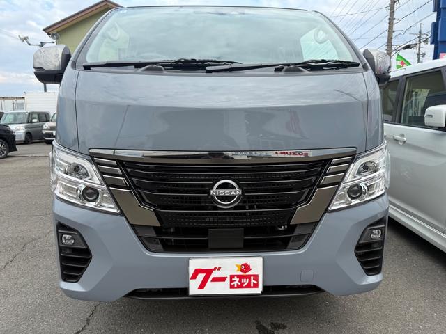 Nissan CARAVAN 2025