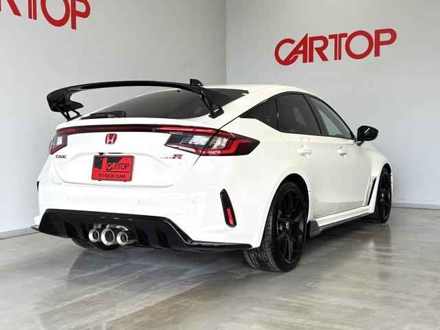 Honda CIVIC 2025