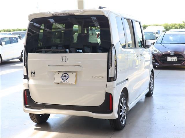 Honda N-BOX CUSTOM 2025