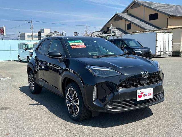 Toyota YARIS CROSS 2023