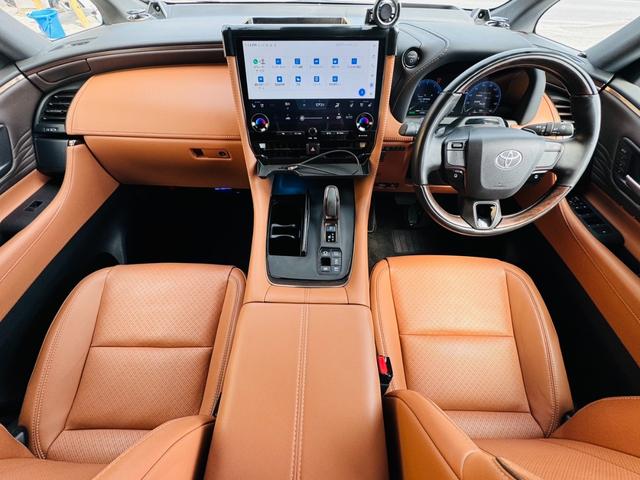 Toyota VELLFIRE HYBRID 2025