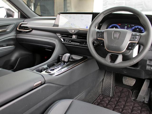 Toyota CROWN SPORT 2024