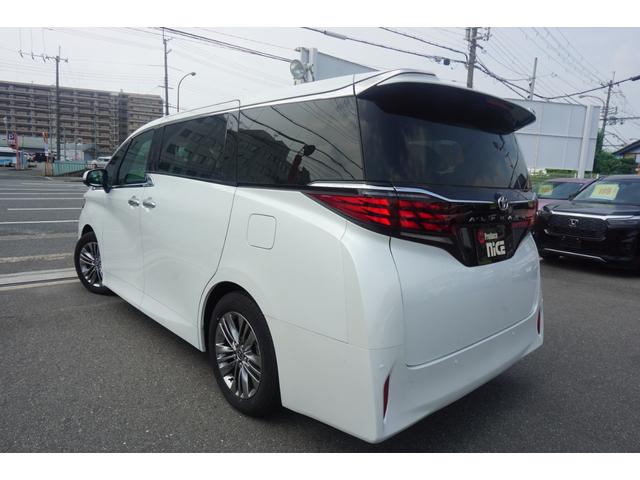 Toyota ALPHARD 2024