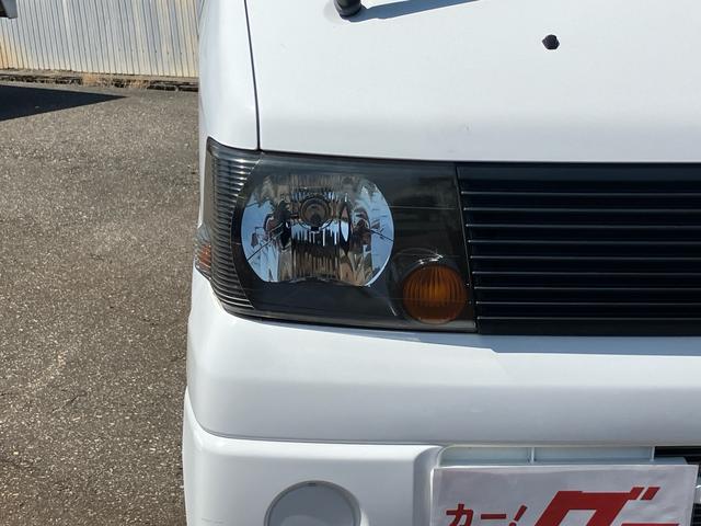 Mitsubishi MINICAB TRUCK 2003