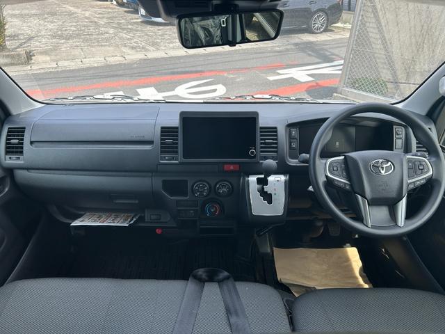 Toyota HIACE VAN 2026