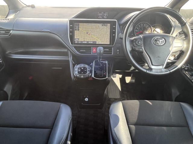 Toyota NOAH 2020