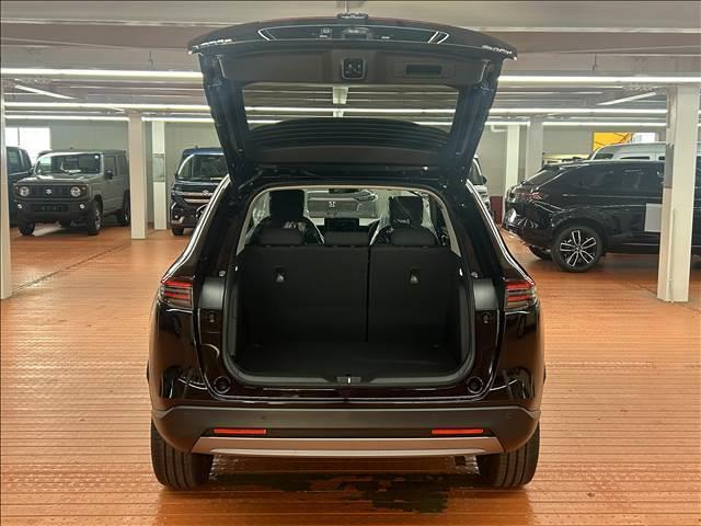 Honda VEZEL 2025