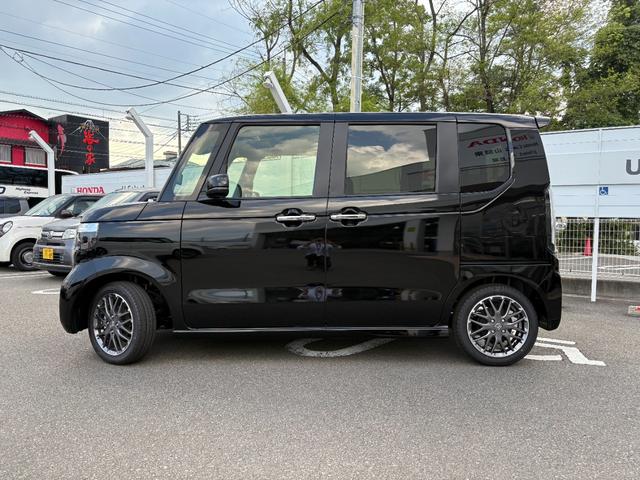 Honda N-BOX CUSTOM 2025