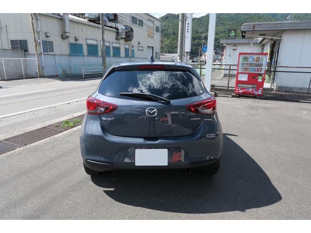Mazda MAZDA2 2022