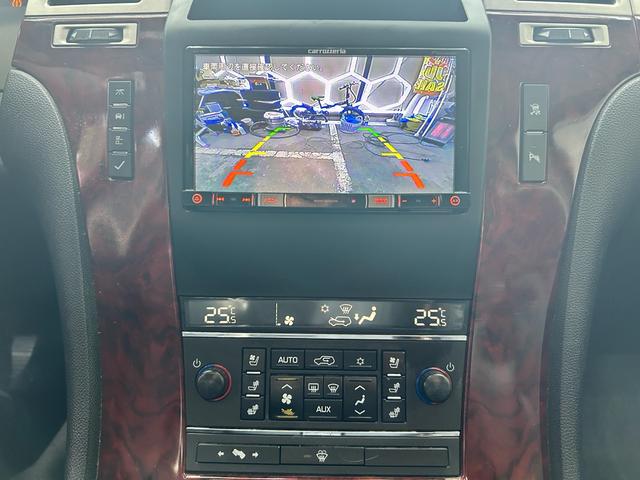 Cadillac CADILLAC ESCALADE 2012