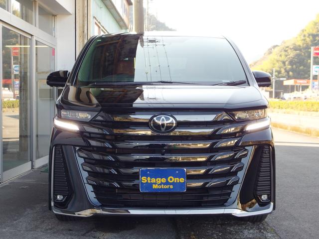 Toyota VELLFIRE 2023