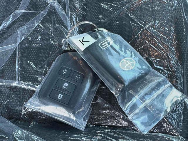 Toyota HIACE VAN 2026