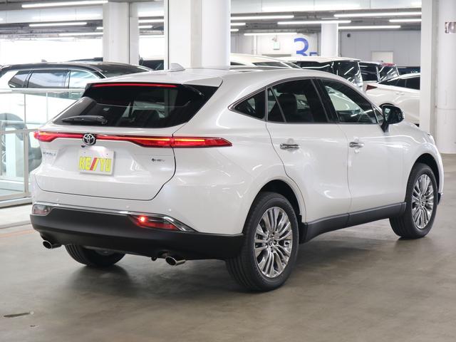 Toyota HARRIER HYBRID 2025