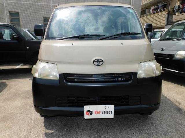 Toyota TOWNACE VAN 2011