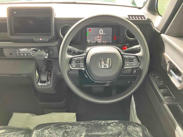 Honda N-BOX CUSTOM 2024