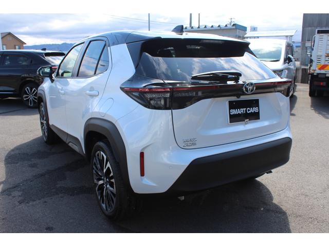 Toyota YARIS CROSS 2025