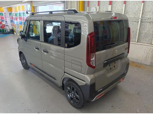 Suzuki SPACIA GEAR 2025