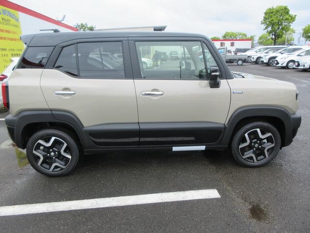 Suzuki XBEE 2025