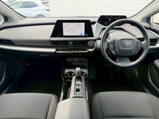 Toyota PRIUS 2023