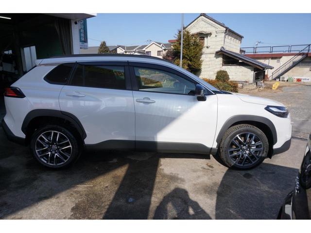 Toyota COROLLA CROSS 2025