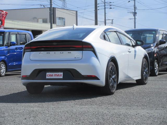 Toyota PRIUS 2023