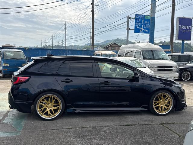 Toyota COROLLA TOURING 2022
