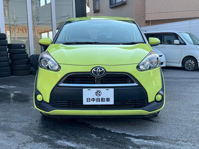Toyota SIENTA 2017