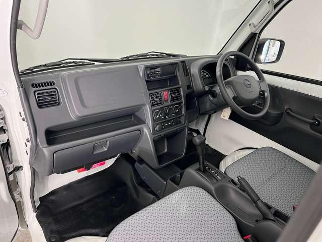 Nissan CLIPPER TRUCK 2025