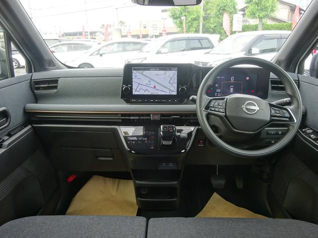 Nissan SAKURA 2022
