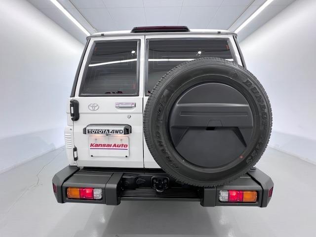 Toyota LAND CRUISER 2025