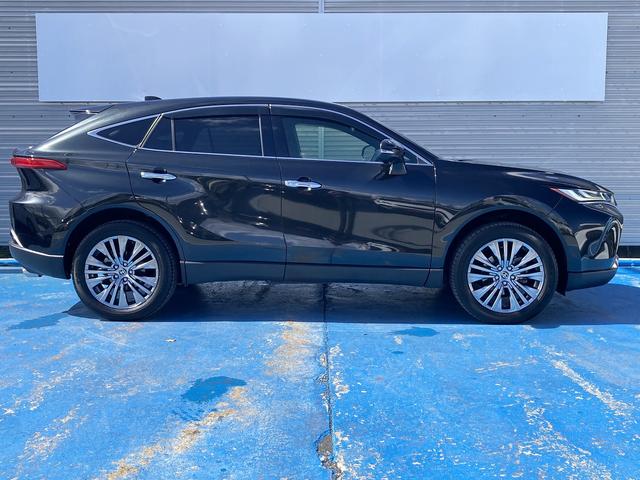 Toyota HARRIER HYBRID 2020