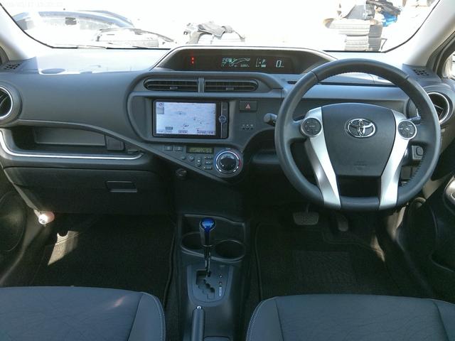 Toyota AQUA 2014