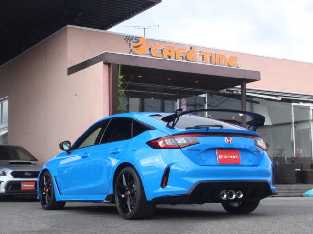 Honda CIVIC 2025