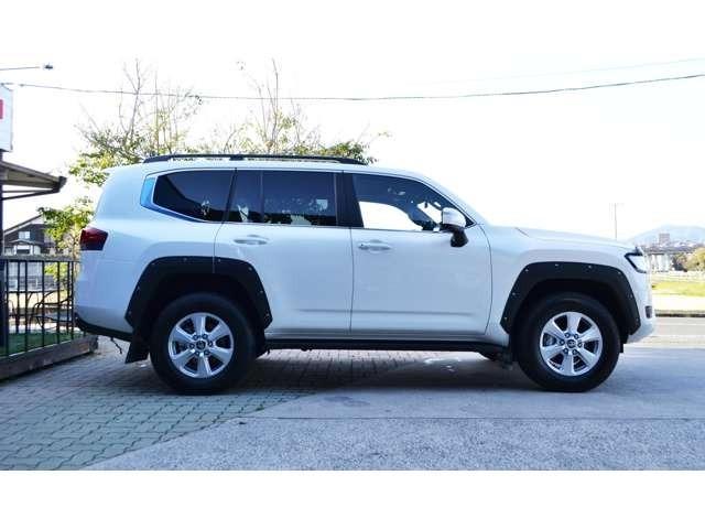 Toyota LAND CRUISER 2023