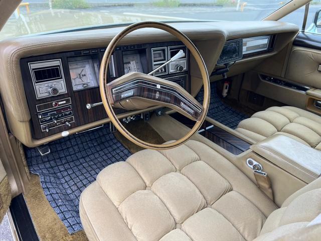 Lincoln LINCOLN MARK V 1978