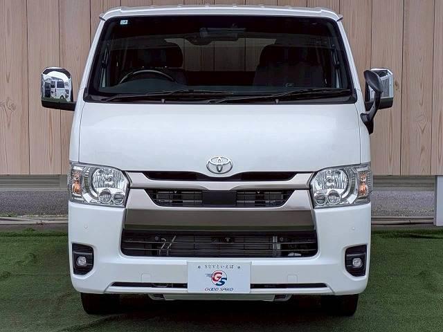 Toyota HIACE VAN 2026