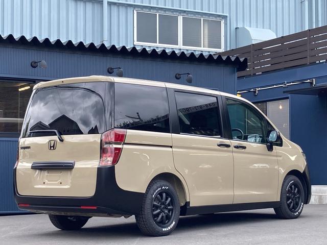 Honda STEPWAGON 2012