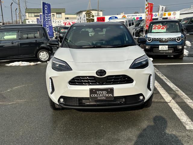 Toyota YARIS CROSS 2026