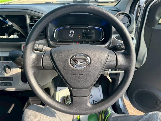 Daihatsu MIRA E:S 2025