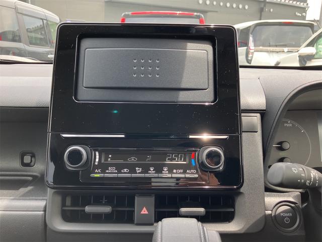 Toyota SIENTA 2025