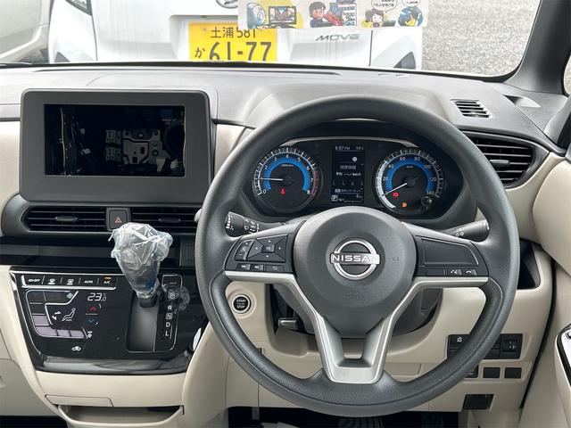 Nissan ROOX 2025