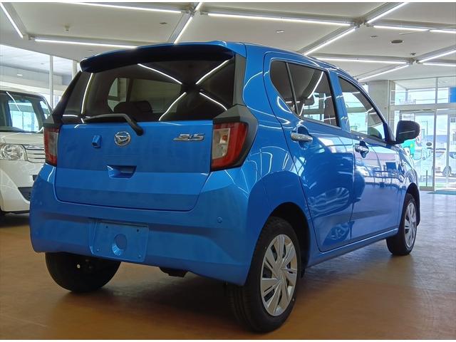 Daihatsu MIRA E:S 2023