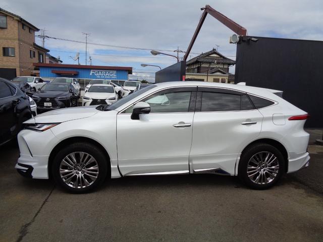 Toyota HARRIER HYBRID 2023
