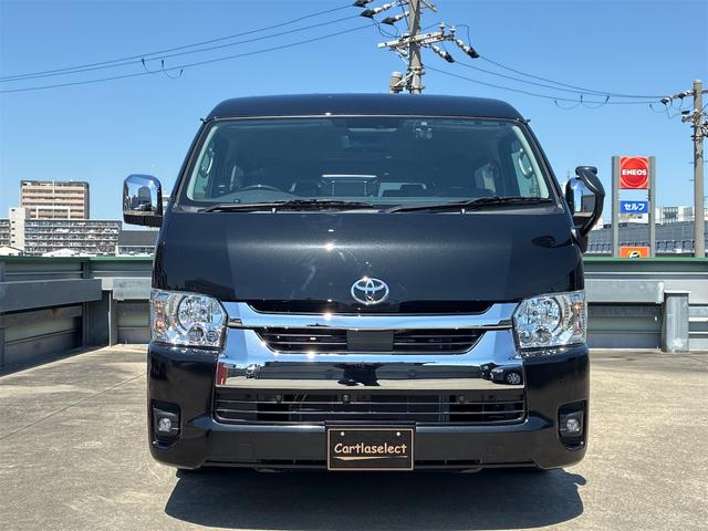 Toyota HIACE WAGON 2023